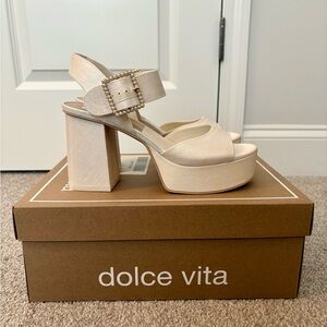 Dolce Vita Bobby Pearl Platforms Size 7.5